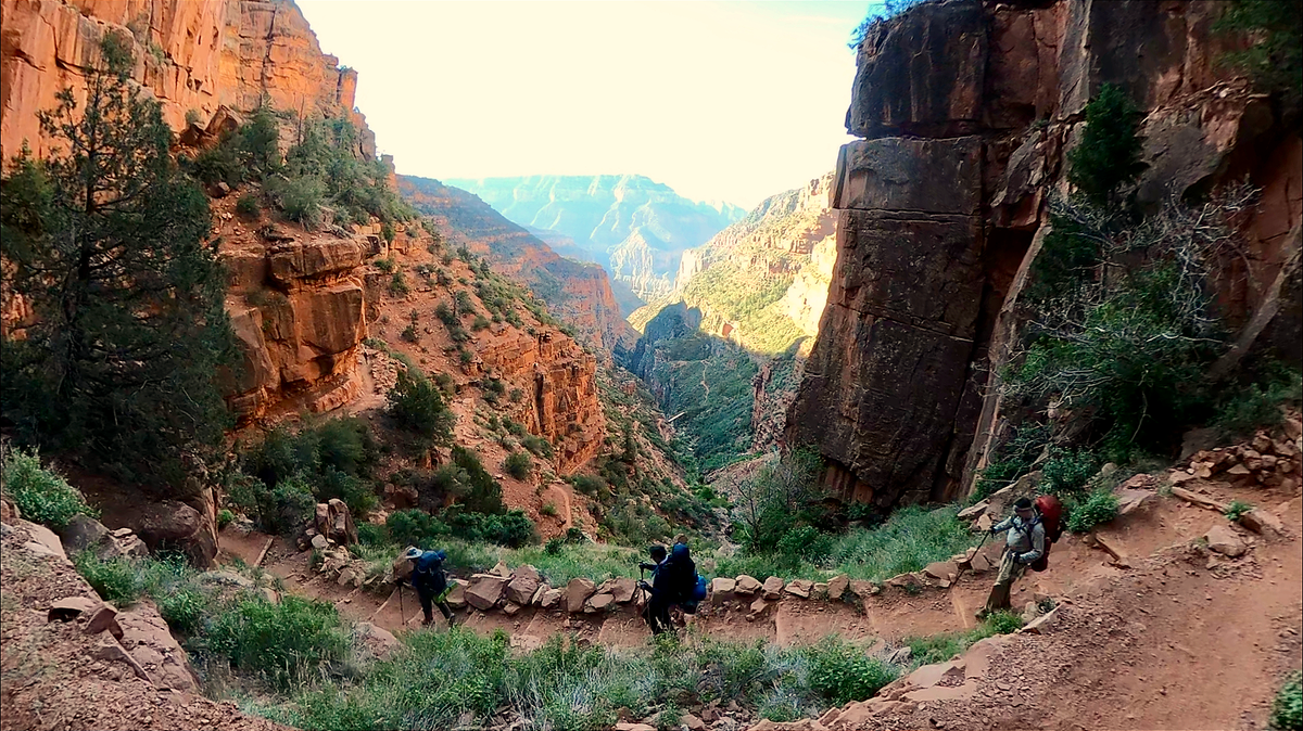 Grand Canyon R2R - Day 1: North Rim to Cottonwood Campground