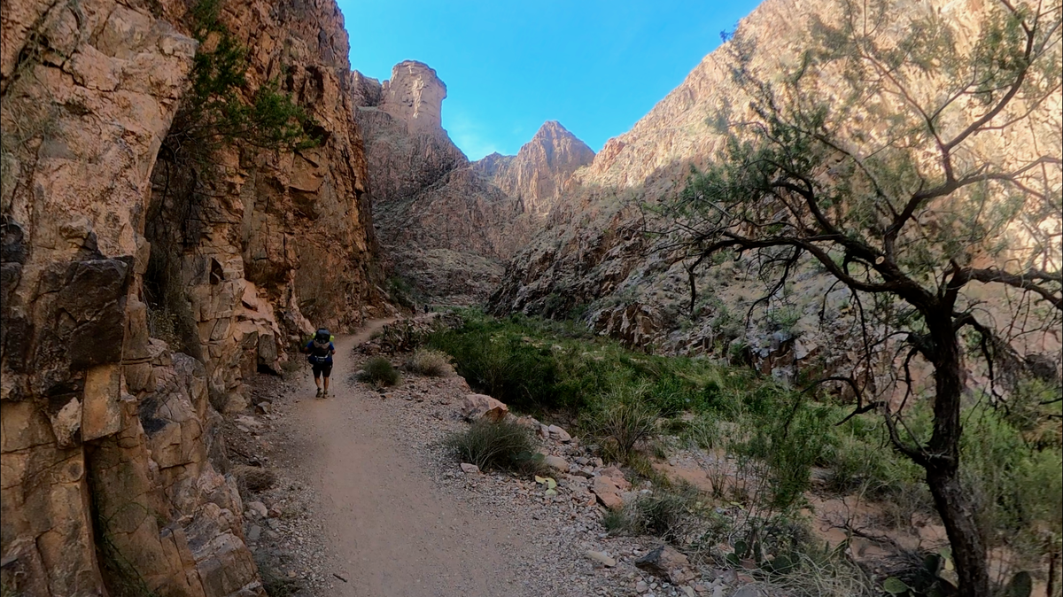 Grand Canyon R2R - Day 2: Cottonwood Campground to Bright Angel Campground